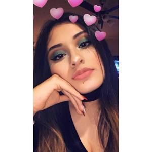 Meet your Posher, Kenia